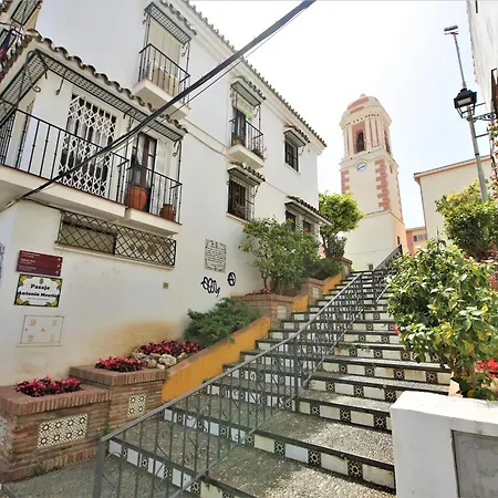 Town Anita Apartment Estepona